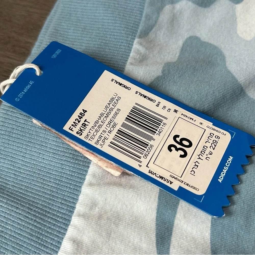 NWT Adidas Originals Camo Mini Skirt‎ Blue Size Small Women’s